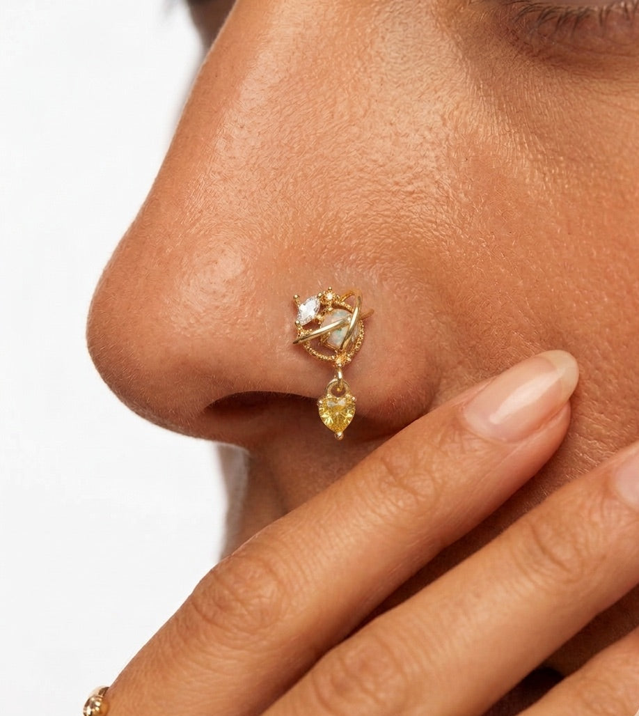 Piercing Alya